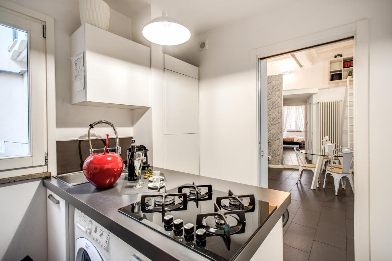 Trastevere Miracle Suite Rome Exterior photo